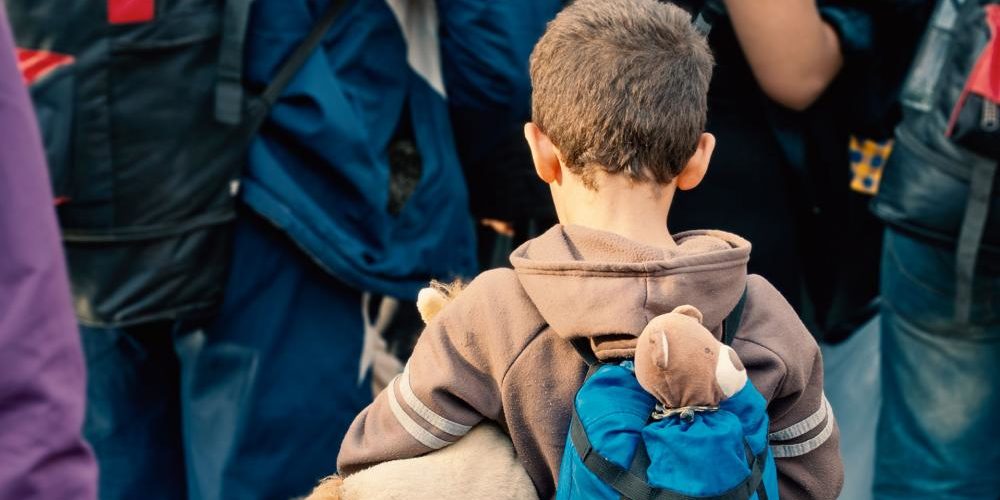 illustration article thématique (source : https://www1.cbn.com/cbnnews/cwn/2017/february/9-things-the-bible-says-you-should-do-for-refugees)